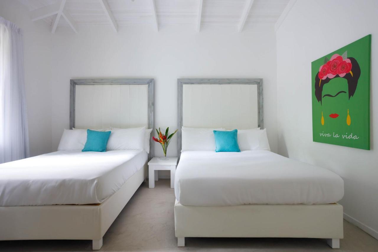 Gigi Brown Villa Frida Beachfront Puerto Viejo de Talamanca Екстериор снимка