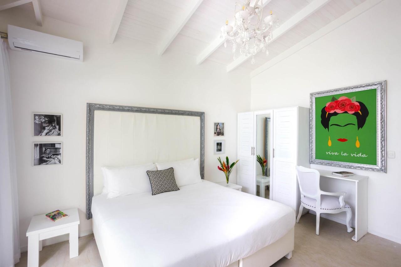 Gigi Brown Villa Frida Beachfront Puerto Viejo de Talamanca Екстериор снимка